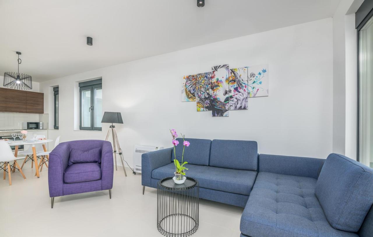 Vila Stemark Njivice Bagian luar foto