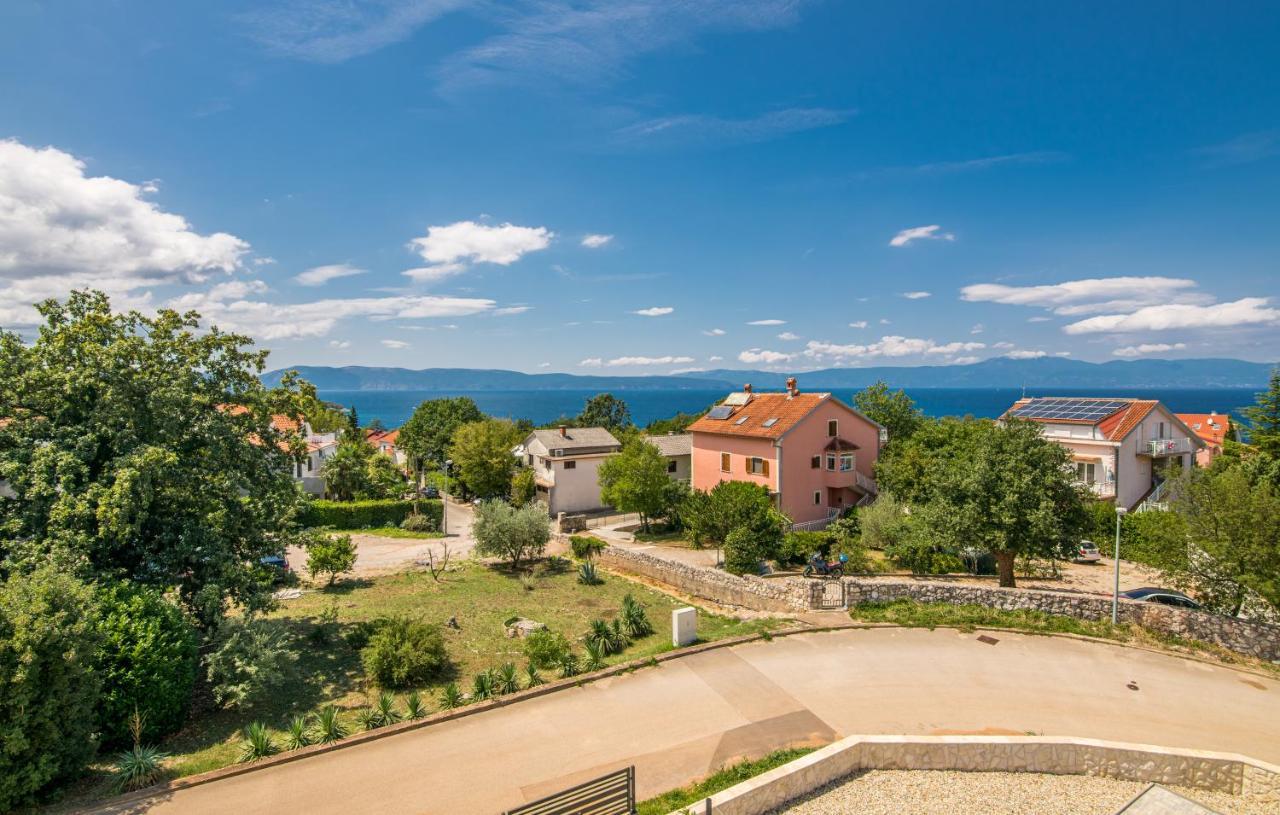 Vila Stemark Njivice Bagian luar foto